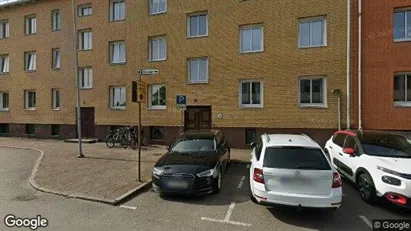 Lägenheter att hyra i Alingsås - Bild från Google Street View Lägenheter att hyra i Alingsås - Bild från Google Street View