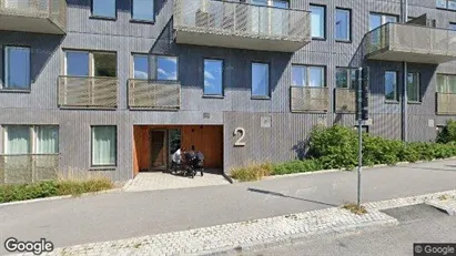 Lägenheter att hyra i Botkyrka - Bild från Google Street View Lägenheter att hyra i Botkyrka - Bild från Google Street View