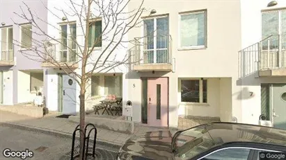 Radhus att hyra i Solna - Bild från Google Street View Radhus att hyra i Solna - Bild från Google Street View
