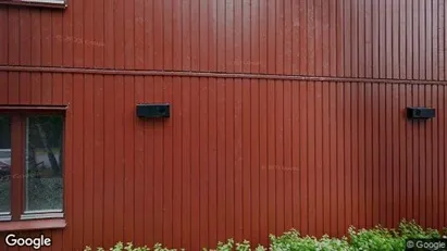 Lägenheter att hyra i Botkyrka - Bild från Google Street View Lägenheter att hyra i Botkyrka - Bild från Google Street View