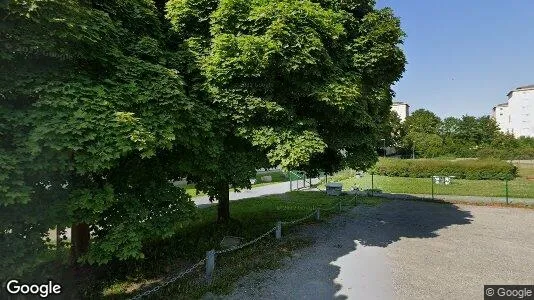 Bostadsrätter till salu i Botkyrka - Bild från Google Street View