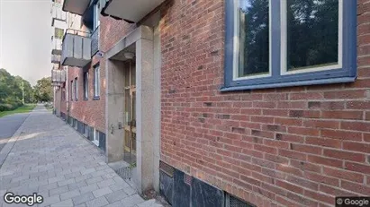 Lägenheter till salu i Uppsala - Bild från Google Street View Lägenheter till salu i Uppsala - Bild från Google Street View