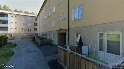 Lägenheter att hyra i Södertälje - Bild från Google Street View Lägenheter att hyra i Södertälje - Bild från Google Street View