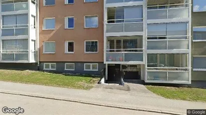 Lägenheter till salu i Täby - Bild från Google Street View Lägenheter till salu i Täby - Bild från Google Street View