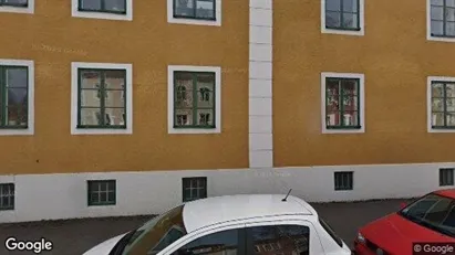 Lägenheter till salu i Kalmar - Bild från Google Street View Lägenheter till salu i Kalmar - Bild från Google Street View
