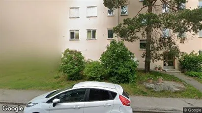 Lägenheter till salu i Söderort - Bild från Google Street View Lägenheter till salu i Söderort - Bild från Google Street View