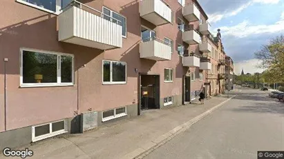 Lägenheter till salu i Trollhättan - Bild från Google Street View Lägenheter till salu i Trollhättan - Bild från Google Street View