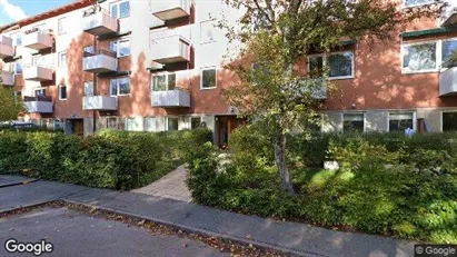 Lägenheter till salu i Söderort - Bild från Google Street View Lägenheter till salu i Söderort - Bild från Google Street View