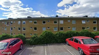 Lägenheter till salu i Mölndal - Bild från Google Street View Lägenheter till salu i Mölndal - Bild från Google Street View