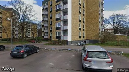 Lägenheter till salu i Kalmar - Bild från Google Street View Lägenheter till salu i Kalmar - Bild från Google Street View