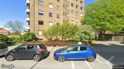 Lägenheter till salu i Helsingborg - Bild från Google Street View Lägenheter till salu i Helsingborg - Bild från Google Street View