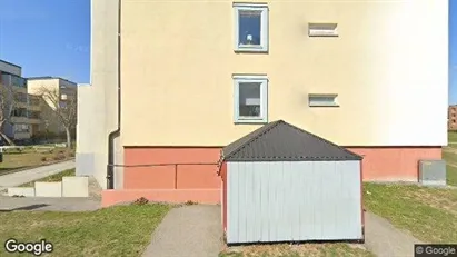 Lägenheter till salu i Österåker - Bild från Google Street View Lägenheter till salu i Österåker - Bild från Google Street View
