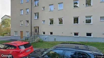 Lägenheter till salu i Söderort - Bild från Google Street View Lägenheter till salu i Söderort - Bild från Google Street View