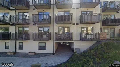 Lägenheter till salu i Salem - Bild från Google Street View Lägenheter till salu i Salem - Bild från Google Street View