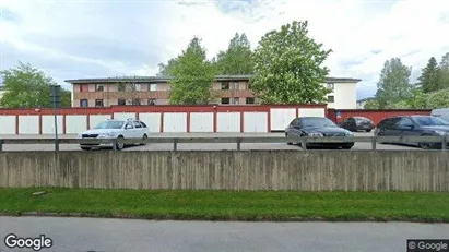 Lägenheter att hyra i Sandviken - Bild från Google Street View Lägenheter att hyra i Sandviken - Bild från Google Street View