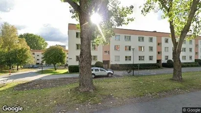 Lägenheter att hyra i Norrköping - Bild från Google Street View Lägenheter att hyra i Norrköping - Bild från Google Street View