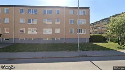 Bostadsrätter till salu i Köping - Bild från Google Street View