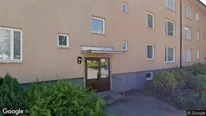 Bostadsrätter till salu i Södertälje - Bild från Google Street View Bostadsrätter till salu i Södertälje - Bild från Google Street View