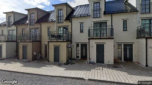 Lägenheter till salu i Järfälla - Bild från Google Street View