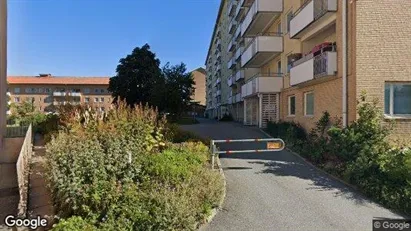 Lägenheter att hyra i Västra hisingen - Bild från Google Street View Lägenheter att hyra i Västra hisingen - Bild från Google Street View