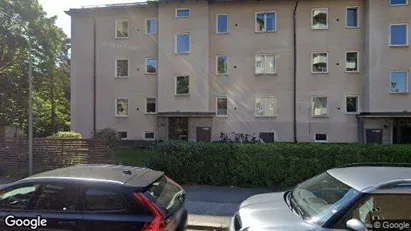 Bostadsrätter till salu i Söderort - Bild från Google Street View Bostadsrätter till salu i Söderort - Bild från Google Street View