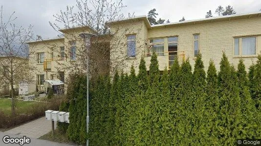 Lägenheter till salu i Järfälla - Bild från Google Street View