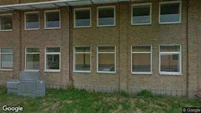 Bostadsrätter till salu i Örebro - Bild från Google Street View Bostadsrätter till salu i Örebro - Bild från Google Street View