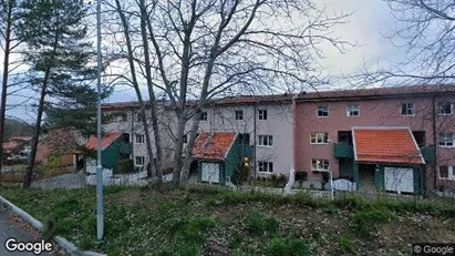 Lägenheter till salu i Upplands Väsby - Bild från Google Street View