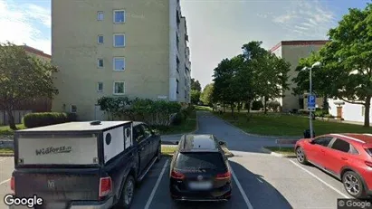 Lägenheter till salu i Täby - Bild från Google Street View