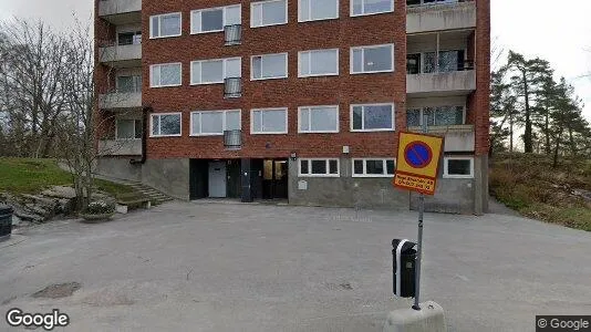 Lägenheter att hyra i Huddinge - Bild från Google Street View