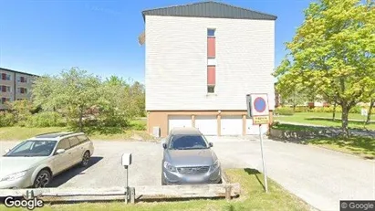 Lägenheter till salu i Haninge - Bild från Google Street View