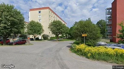 Bostadsrätter till salu i Täby - Bild från Google Street View