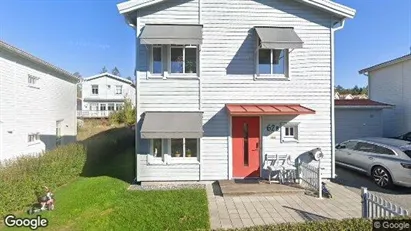 Bostadsrätter till salu i Knivsta - Bild från Google Street View
