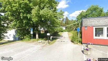 Lägenheter till salu i Haninge - Bild från Google Street View