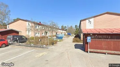 Lägenheter till salu i Tyresö - Bild från Google Street View