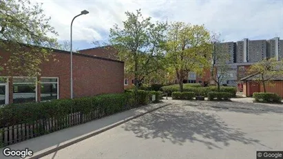 Bostadsrätter till salu i Täby - Bild från Google Street View