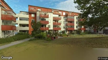 Lägenheter till salu i Ekerö - Bild från Google Street View