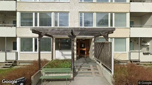 Bostadsrätter till salu i Huddinge - Bild från Google Street View