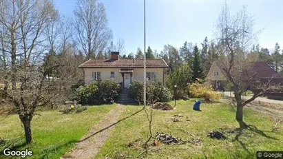 Lägenheter till salu i Tyresö - Bild från Google Street View