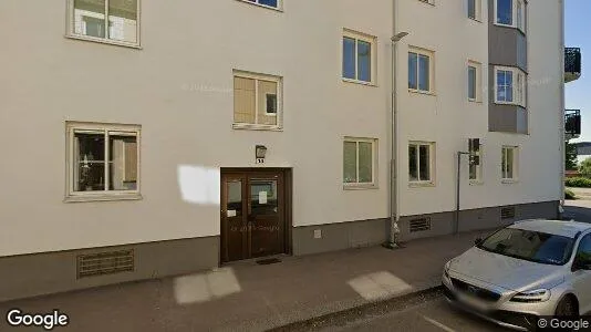 Bostadsrätter till salu i Köping - Bild från Google Street View