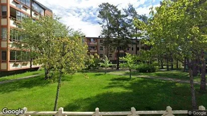 Bostadsrätter till salu i Haninge - Bild från Google Street View