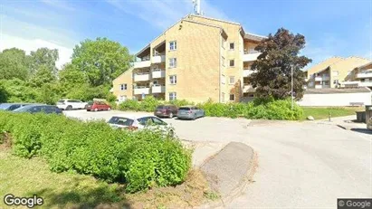 Lägenheter till salu i Täby - Bild från Google Street View