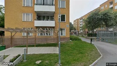 Lägenheter att hyra i Huddinge - Bild från Google Street View