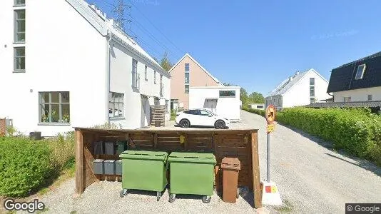 Lägenheter till salu i Sollentuna - Bild från Google Street View