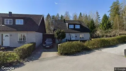 Lägenheter till salu i Österåker - Bild från Google Street View