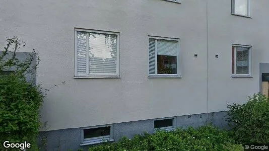 Lägenheter till salu i Haninge - Bild från Google Street View