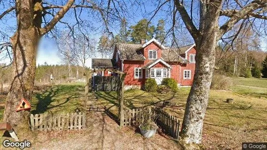 Lägenheter till salu i Mark - Bild från Google Street View