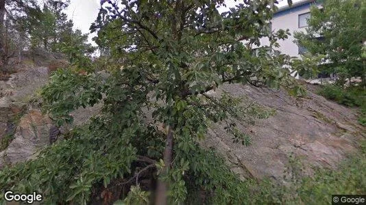 Lägenheter att hyra i Huddinge - Bild från Google Street View