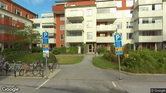 Lägenheter till salu i Ekerö - Bild från Google Street View