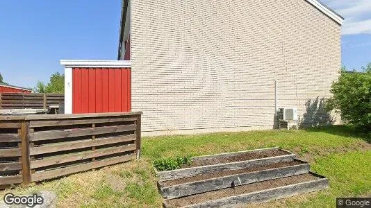 Lägenheter till salu i Haninge - Bild från Google Street View